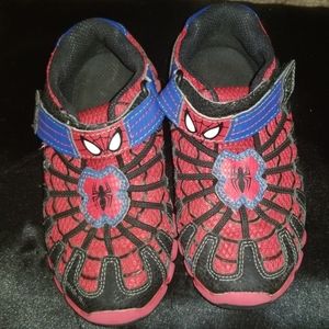 Stride rite spider man boys sneakers